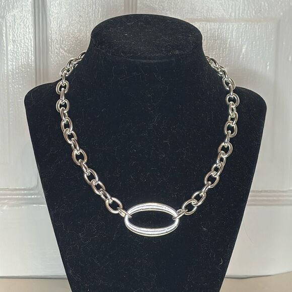 Vintage 90s Silver Tone Chain Statement Choker Necklace Signed ‘NWT’ for Avon - Picture 1 of 4